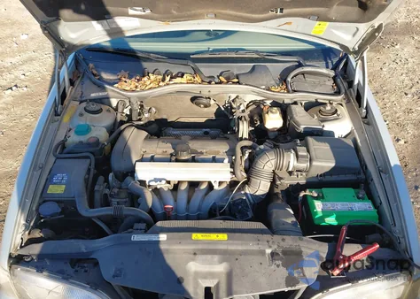 2000 Volvo S70 Se from USA, damaged, VIN YV1LS61J2Y2633000